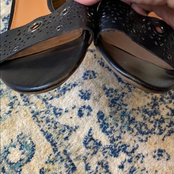 Franco Sarto Laser Cut Sandals sz 10 - Picture 3 of 6